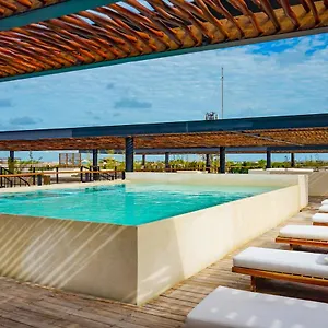 Amelia Pb 108 Hotel